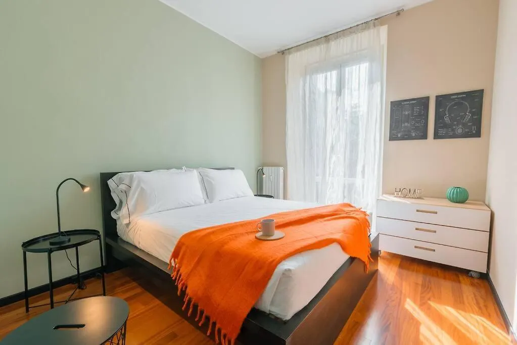 Loft Sterlizia, By R Collection Apartment ميلان